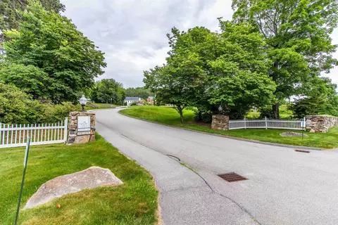 15 Windsor Ct #D, Keene, NH 03431