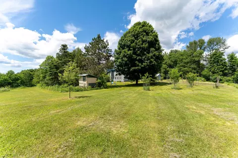 Exterior - 614 Gray Rd, Plainfield, VT 05667 photo 7 of 14