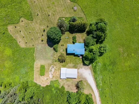 View/Area - 614 Gray Rd, Plainfield, VT 05667 photo 3 of 5