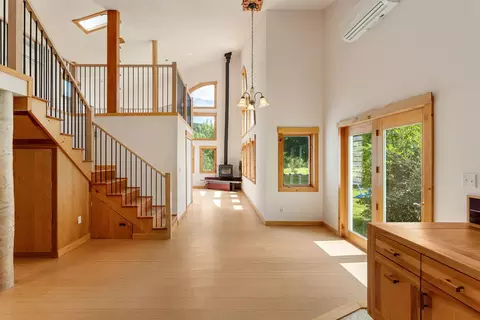 Living - 614 Gray Rd, Plainfield, VT 05667 photo 1 of 8