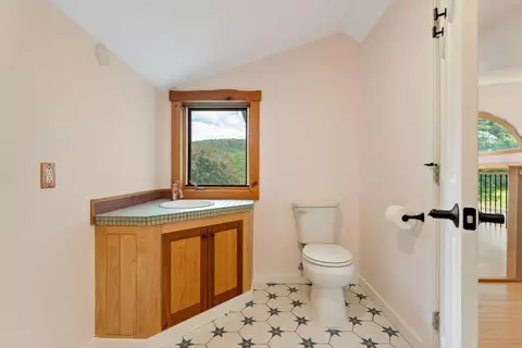 Bath - 614 Gray Rd, Plainfield, VT 05667 photo 4 of 4