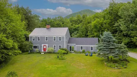 2436 Mad Tom Rd, Dorset, VT 05253