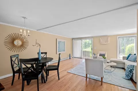 Dining - 23 Cusack Rd #29, Hampton, NH 03842 photo 1 of 2