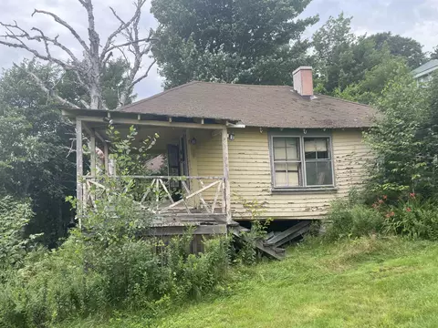 Exterior - 618 Cottage Rd, Canaan, VT 05903 photo 1 of 7