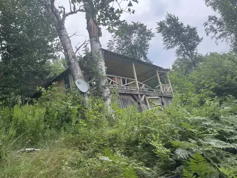 Exterior - 618 Cottage Rd, Canaan, VT 05903 photo 3 of 7