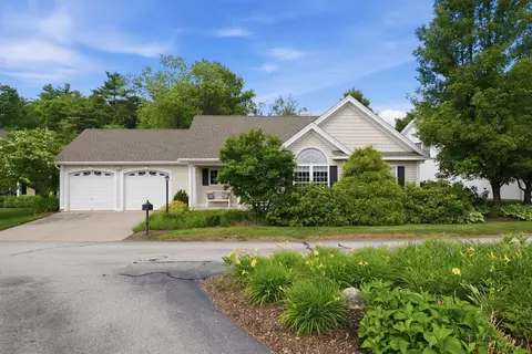 9 Windchime Dr, Bow, NH 03304