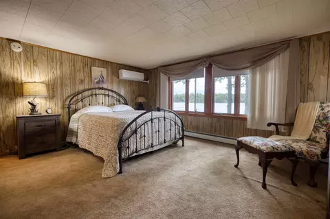 Bedroom - 11 Abbott Ln, Ossipee, NH 03864 photo 3 of 4