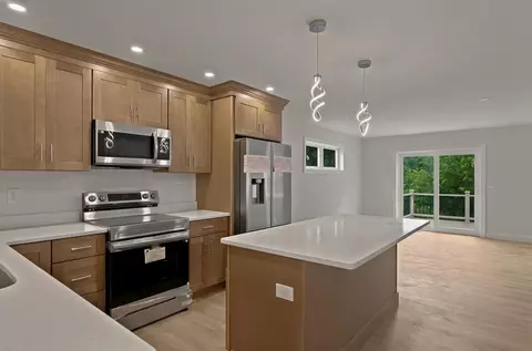 106 Lock St #A, Nashua, NH 03064
