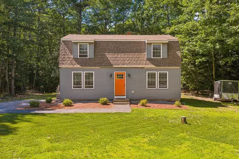 14 Rosewood Dr, Bow, NH 03304