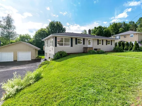 26 Jacques St, Barre, VT 05641