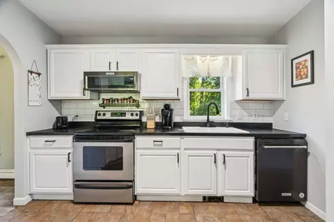 Kitchen - 104 Holt St, Springfield, VT 05156 photo 1 of 2