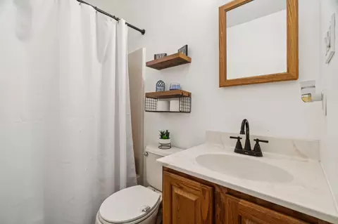 Bath - 104 Holt St, Springfield, VT 05156 photo 1 of 3