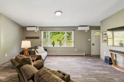 Living - 104 Holt St, Springfield, VT 05156 photo 2 of 4
