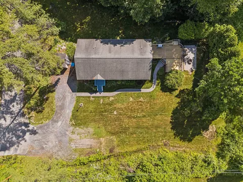 View/Area - 104 Holt St, Springfield, VT 05156 photo 2 of 5