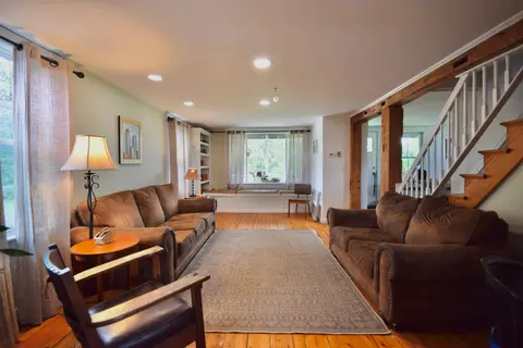Living - 2835 Mountain View Rd, Williston, VT 05495 photo 4 of 6