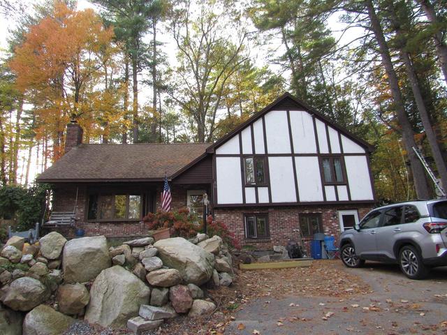 86 Wire Rd, Merrimack, NH 03054