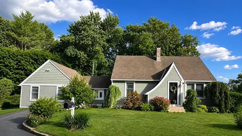 41 Knoll Ave, Keene, NH 03431