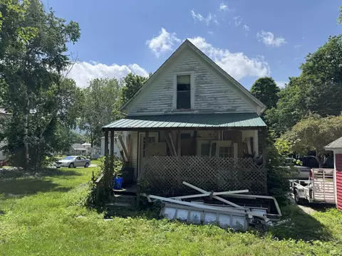 107 Lyons St, Bennington, VT 05201 photo 4