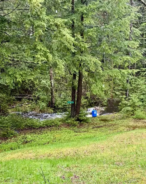 392 Dean Rd, Grafton, NH 02340