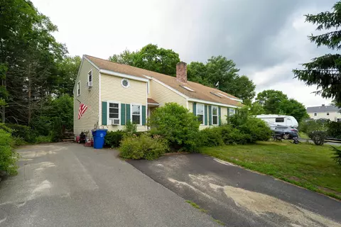 1 Karen Ln # -A, Londonderry, NH 03053