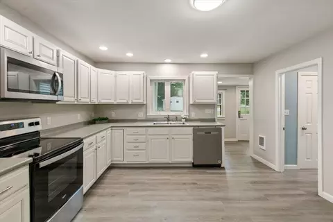 Kitchen - 1615 Hooksett Rd, Hooksett, NH 03106 photo 3 of 3