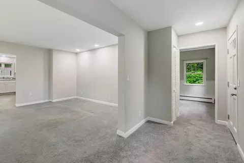 Entry Way - 1615 Hooksett Rd, Hooksett, NH 03106 photo 5 of 7