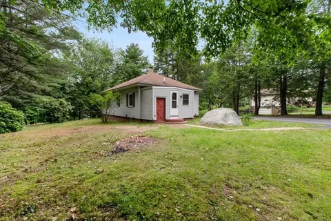 Exterior - 1615 Hooksett Rd, Hooksett, NH 03106 photo 3 of 12