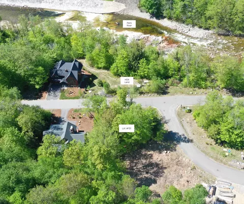 131 Friendship Ct #131, Lincoln, NH 03251