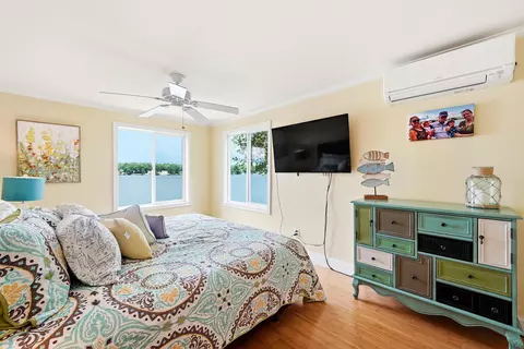 Bedroom - 64 Turtle Rock Rd, Windham, NH 03087 photo 2 of 14