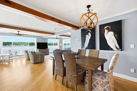 Dining - 64 Turtle Rock Rd, Windham, NH 03087 photo 2 of 4