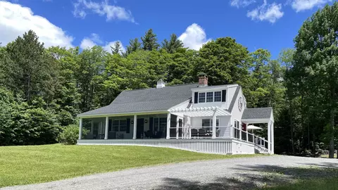 60 Whites Hill Rd, Dover, VT 05356