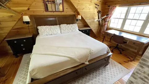 Bedroom - 60 Whites Hill Rd, Dover, VT 05356 photo 6 of 9