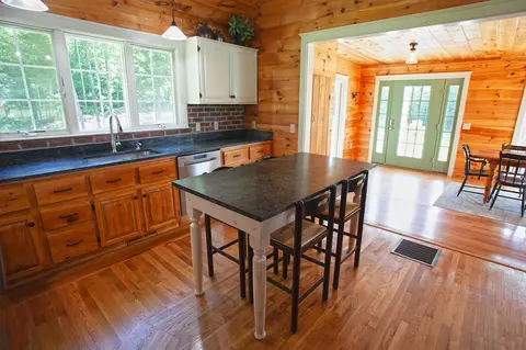 Kitchen - 60 Whites Hill Rd, Dover, VT 05356 photo 4 of 5