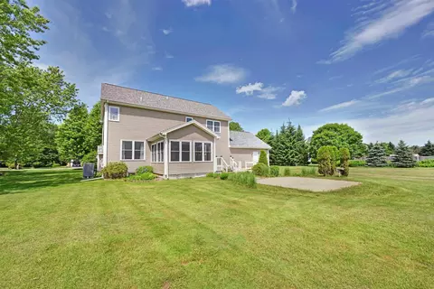 Exterior - 41 Tyler Pl, Jericho, VT 05465 photo 8 of 10