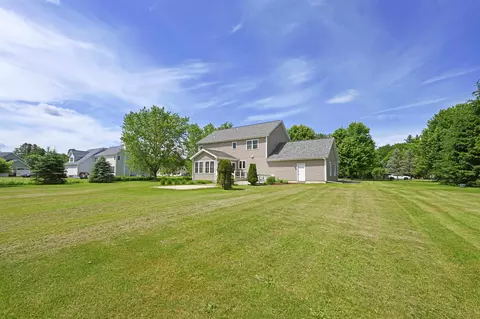 Exterior - 41 Tyler Pl, Jericho, VT 05465 photo 9 of 10