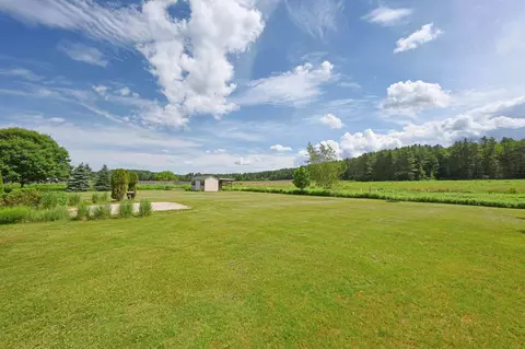 Exterior - 41 Tyler Pl, Jericho, VT 05465 photo 7 of 10