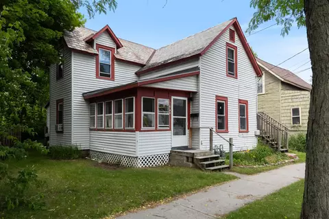 76 Ward St, Burlington, VT 05401