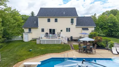 Exterior - 9 Misty Ln, Hooksett, NH 03106 photo 14 of 16