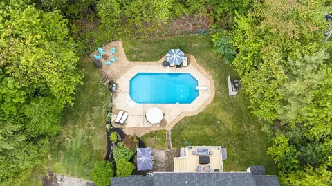 Exterior - 9 Misty Ln, Hooksett, NH 03106 photo 12 of 16