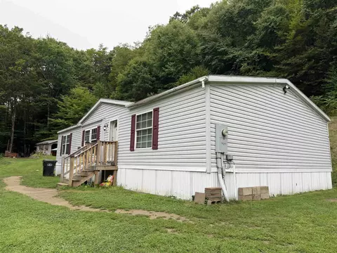 1359 Brockways Mills Rd, Rockingham, VT 05143