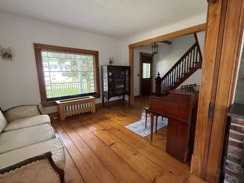 Living - 39 Forest St, Randolph, VT 05060 photo 2 of 4