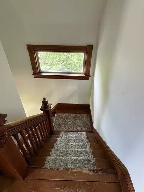 Entry Way - 39 Forest St, Randolph, VT 05060 photo 4 of 8
