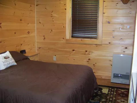 Bedroom - 406 Mt View Loop, Rochester, VT 05767 photo 1 of 2