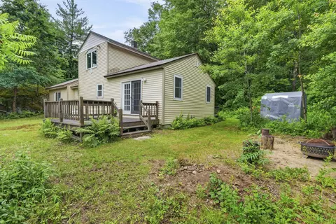 200 Bacon Rd, Henniker, NH 03242