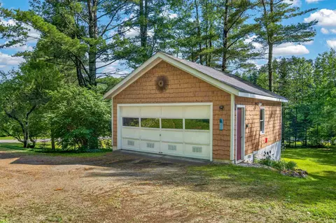 Exterior - 11 Stratton View Rd, Winhall, VT 05340 photo 4 of 5