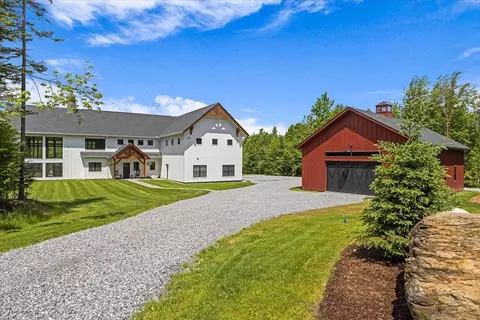195 Elmore Mountain Rd, Stowe, VT 05672