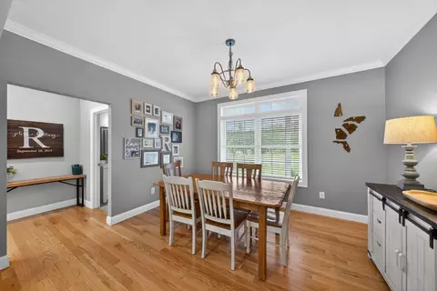 Dining - 21 Walnut Hill Dr, Hooksett, NH 03106 photo 1 of 2