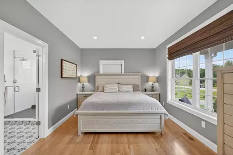 Bedroom - 21 Walnut Hill Dr, Hooksett, NH 03106 photo 1 of 3