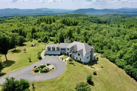 129 North Rd, Hillsborough, NH 03244