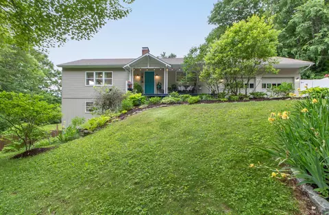 261 Rocky Ridge Rd, Saint Johnsbury, VT 05819